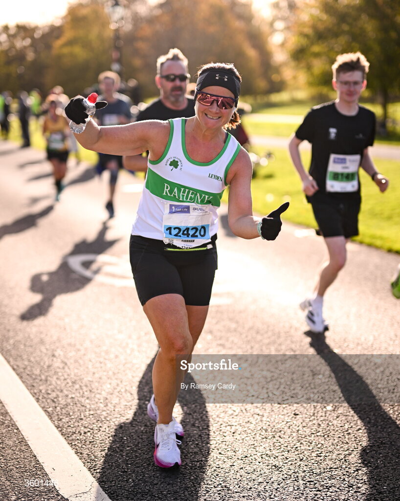25 October 2026; Siobhan Foley during the 2026 Irish Life Dublin Marathon, as thousands of runners took to the streets of Dublin for the 45th running of the event. Photo by Ramsey Cardy/Sportsfile