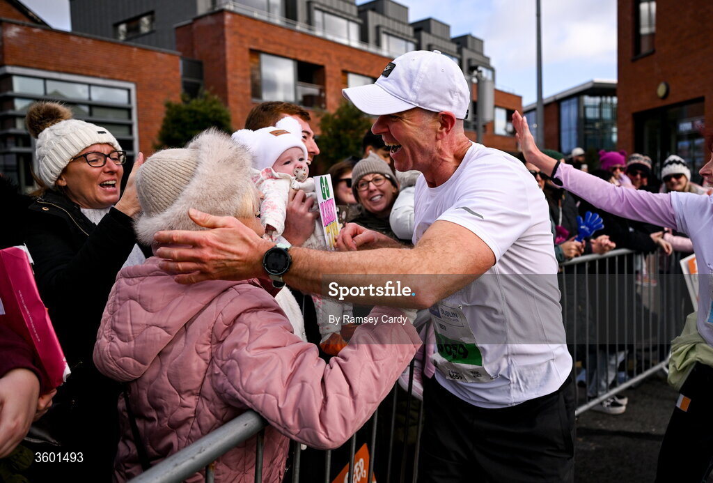 25 October 2026; Keith Hennessy during the 2026 Irish Life Dublin Marathon, as thousands of runners took to the streets of Dublin for the 45th running of the event. Photo by Ramsey Cardy/Sportsfile