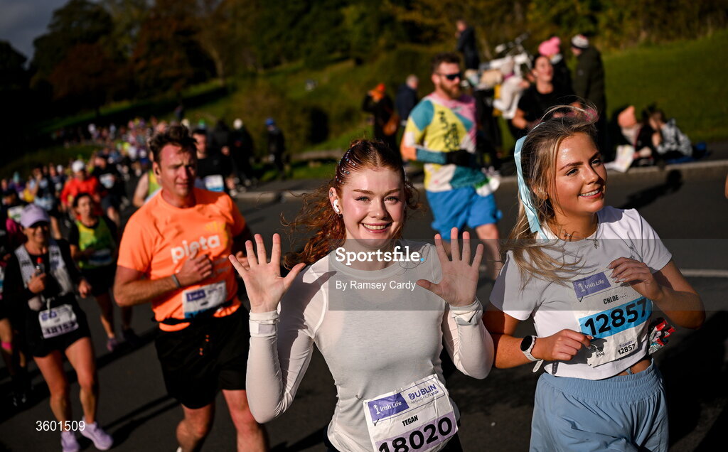 25 October 2026; Participants during the 2026 Irish Life Dublin Marathon, as thousands of runners took to the streets of Dublin for the 45th running of the event. Photo by Ramsey Cardy/Sportsfile