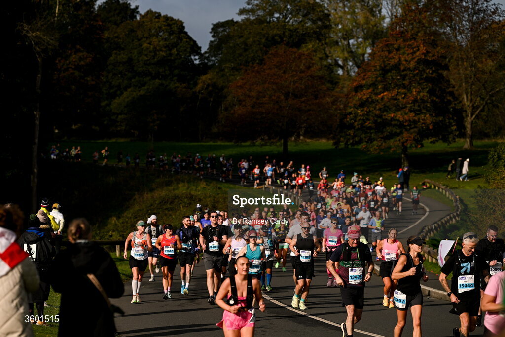 25 October 2026; Participants during the 2026 Irish Life Dublin Marathon, as thousands of runners took to the streets of Dublin for the 45th running of the event. Photo by Ramsey Cardy/Sportsfile