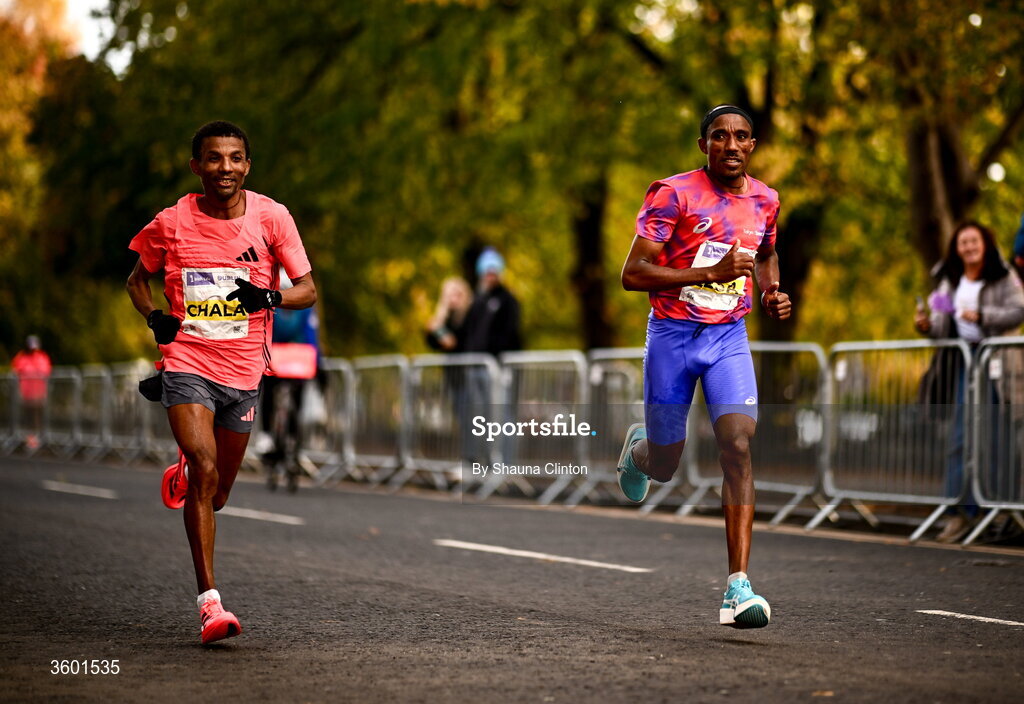 25 October 2026; Abay Alemu Lesa of Ethiopia, right, and Ebba Tulu Chala of Sweden during the 2026 Irish Life Dublin Marathon, as thousands of runners took to the streets of Dublin for the 45th running of the event. Photo by Shauna Clinton/Sportsfile