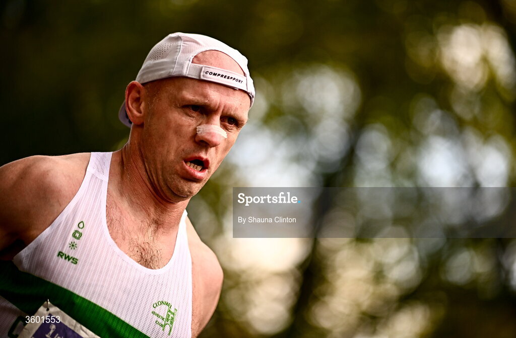 25 October 2026; William Maunsell of Ireland during the 2026 Irish Life Dublin Marathon, as thousands of runners took to the streets of Dublin for the 45th running of the event. Photo by Shauna Clinton/Sportsfile