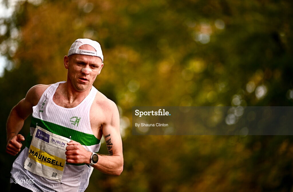 25 October 2026; William Maunsell of Ireland during the 2026 Irish Life Dublin Marathon, as thousands of runners took to the streets of Dublin for the 45th running of the event. Photo by Shauna Clinton/Sportsfile