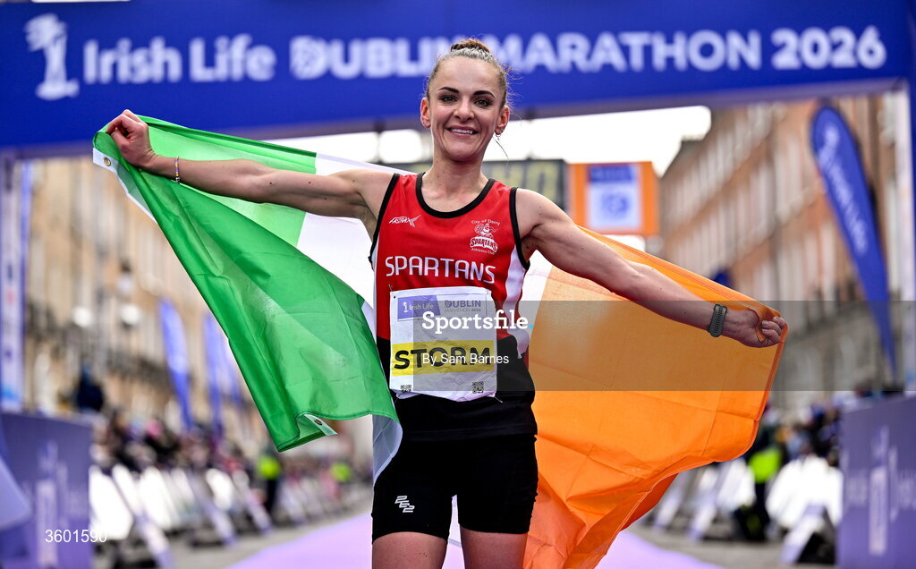 25 October 2026; Women's National champion Judith Storm of Ireland celebrates after the 2026 Irish Life Dublin Marathon, as thousands of runners took to the streets of Dublin for the 45th running of the event. Photo by Sam Barnes/Sportsfile