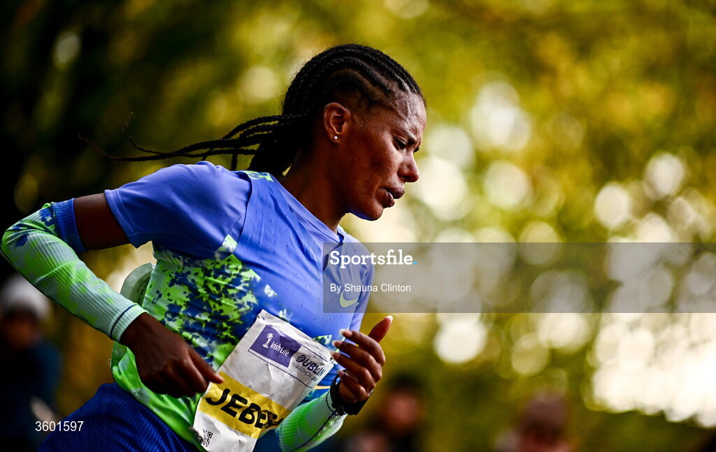 25 October 2026; Zenebu Fikdau Jebesa of Ethiopia during the 2026 Irish Life Dublin Marathon, as thousands of runners took to the streets of Dublin for the 45th running of the event. Photo by Shauna Clinton/Sportsfile