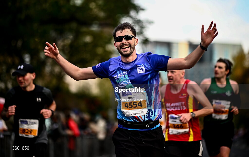 25 October 2026; Cormac Henry during the 2026 Irish Life Dublin Marathon, as thousands of runners took to the streets of Dublin for the 45th running of the event. Photo by Shauna Clinton/Sportsfile
