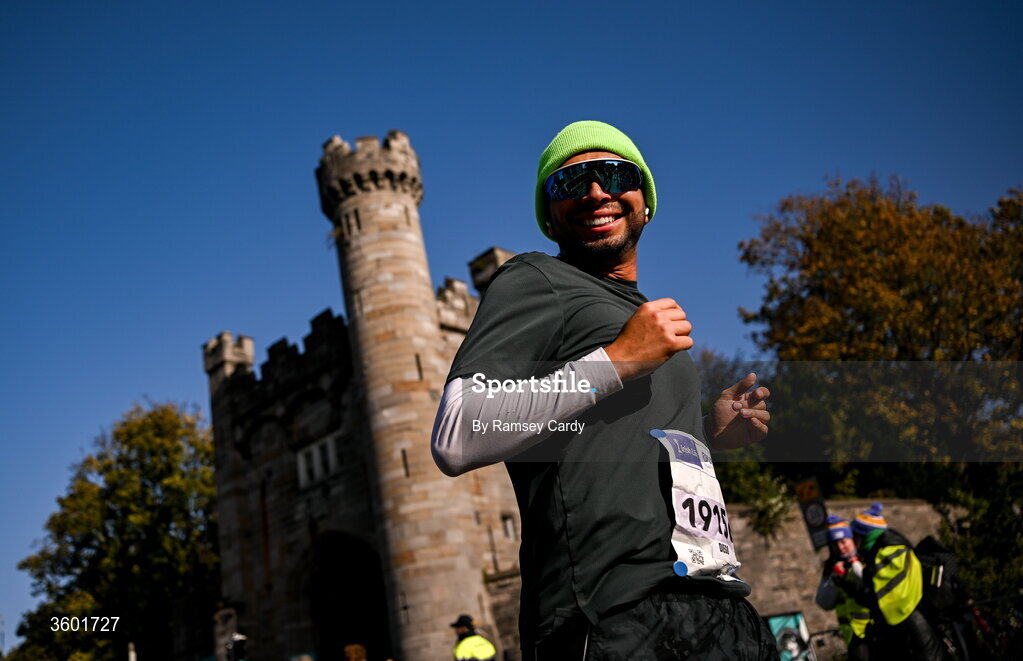 25 October 2026; Participants during the 2026 Irish Life Dublin Marathon, as thousands of runners took to the streets of Dublin for the 45th running of the event. Photo by Ramsey Cardy/Sportsfile