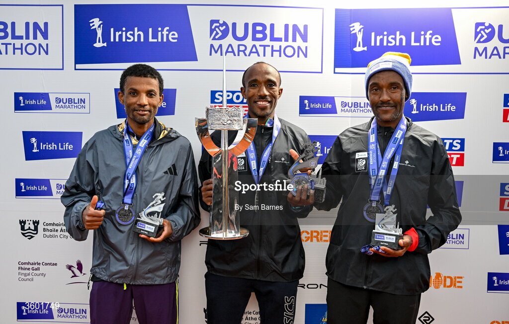 25 October 2026; Men's overall top 3, from left, second place Ebba Tulu Chala of Sweden, winner Abay Alemu Lesa of Ethiopia, and third place Sahlesilassie Nigussie of Ethiopia during the 2026 Irish Life Dublin Marathon, as thousands of runners took to the streets of Dublin for the 45th running of the event. Photo by Sam Barnes/Sportsfile