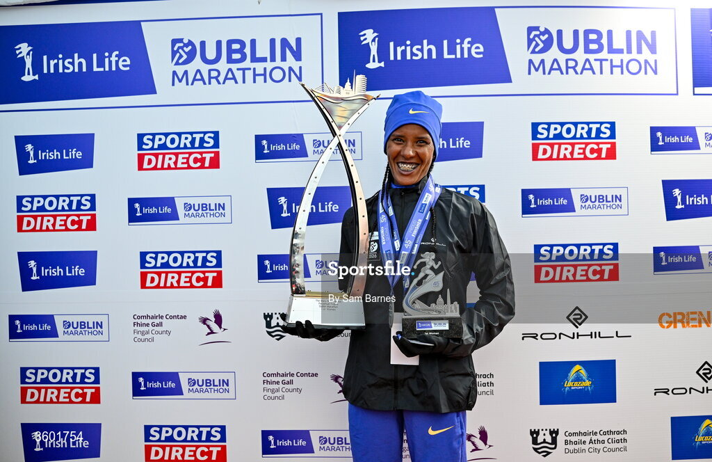 25 October 2026; Women's overall winner Zenebu Fikdau Jebesa of Ethiopia with the Mary Nolan-Hickey cup during the 2026 Irish Life Dublin Marathon, as thousands of runners took to the streets of Dublin for the 45th running of the event. Photo by Sam Barnes/Sportsfile