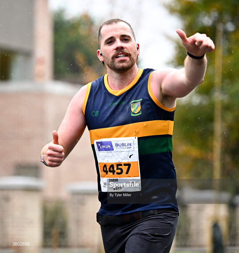 25 October 2026; Ciaran Brennan during the 2026 Irish Life Dublin Marathon, as thousands of runners took to the streets of Dublin for the 45th running of the event. Photo by Tyler Miller/Sportsfile