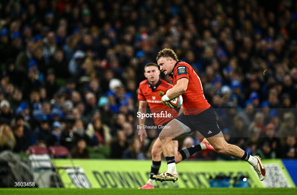 24 October 2026; Seán O'Brien of Munster makes a break during the United Rugby Championship match between Leinster and Munster at the Aviva Stadium in Dublin. Photo by Shauna Clinton/Sportsfile