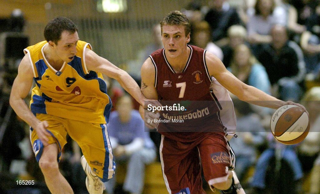 30 January 2005; Chris Craig, Abrakebabra Tigers, Tralee, in action against Emmet Donnelly, Roma St Vincent's. National Cup, Senior Men's Final, Abrakebabra Tigers, Tralee v Roma St Vincent's, ESB Arena, Tallaght, Dublin. Picture credit; Brendan Moran / SPORTSFILE