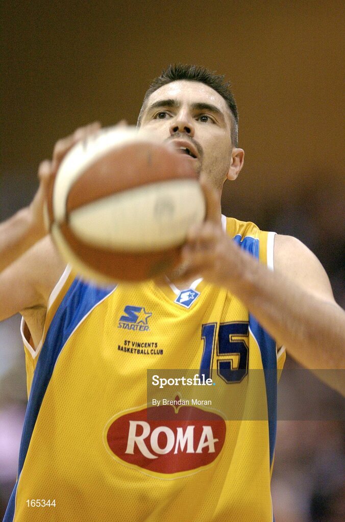 30 January 2005; Mike Trimmer, Roma St Vincent's. National Cup, Senior Men's Final, Abrakebabra Tigers, Tralee v Roma St Vincent's, ESB Arena, Tallaght, Dublin. Picture credit; Brendan Moran / SPORTSFILE