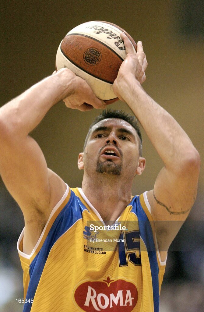 30 January 2005; Mike Trimmer, Roma St Vincent's. National Cup, Senior Men's Final, Abrakebabra Tigers, Tralee v Roma St Vincent's, ESB Arena, Tallaght, Dublin. Picture credit; Brendan Moran / SPORTSFILE