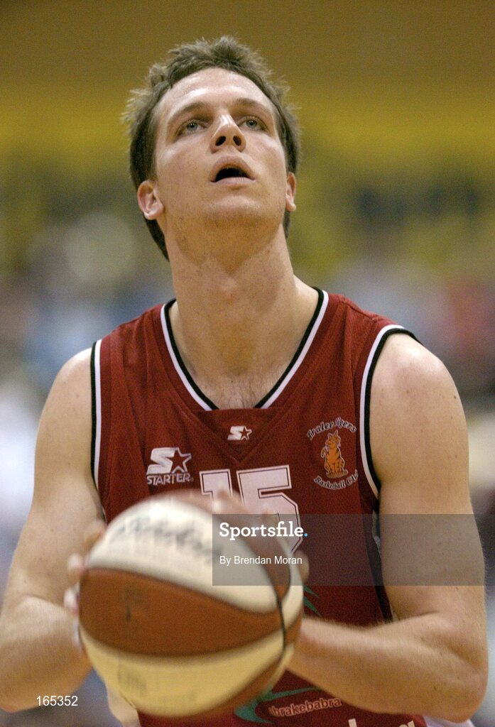 30 January 2005; Luke O'Hea, Abrakebabra Tigers, Tralee. National Cup, Senior Men's Final, Abrakebabra Tigers, Tralee v Roma St Vincent's, ESB Arena, Tallaght, Dublin. Picture credit; Brendan Moran / SPORTSFILE