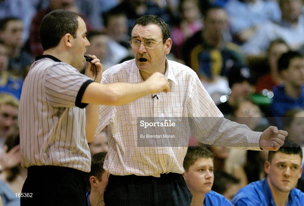 30 January 2005; Roma St Vincent's coach Joey Boylan has a word with referee Dave Collings during the game. National Cup, Senior Men's Final, Abrakebabra Tigers, Tralee v Roma St Vincent's, ESB Arena, Tallaght, Dublin. Picture credit; Brendan Moran / SPORTSFILE