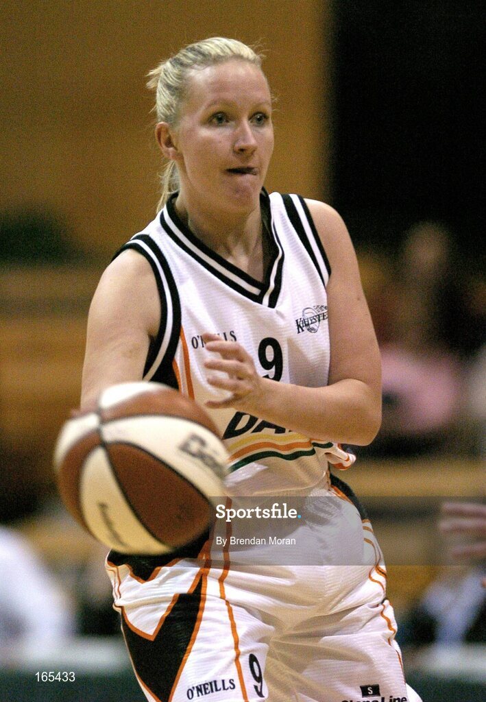 28 January 2005; Catriona White, Dart Killester. National Cup, Senior Women's Semi-Final, Mustang Sally's St. Paul's, Killarney v Dart Killester, ESB Arena, Tallaght, Dublin. Picture credit; Brendan Moran / SPORTSFILE