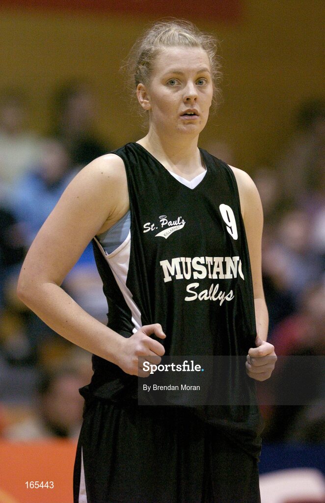 28 January 2005; Carolyn O'Connell, Mustang Sally's St. Paul's. National Cup, Senior Women's Semi-Final, Mustang Sally's St. Paul's, Killarney v Dart Killester, ESB Arena, Tallaght, Dublin. Picture credit; Brendan Moran / SPORTSFILE