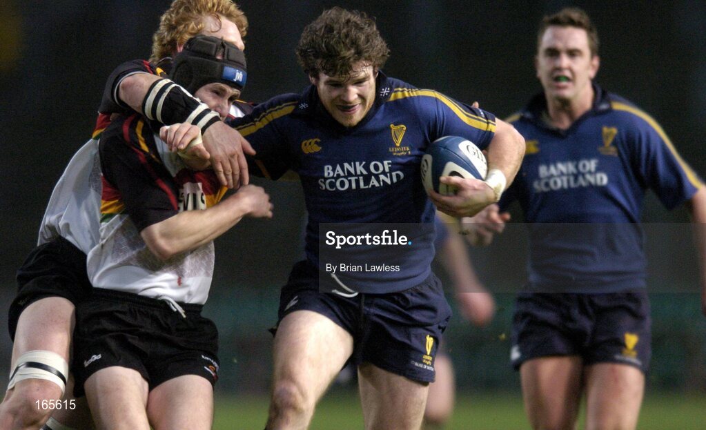 30 January 2005; Gordon D'Arcy, Leinster, in action against Craig Warlow, left, and Jamie Ringer, The Dragons. Celtic League 2004-2005, Pool 1, Leinster v The Dragons, Lansdowne Road, Dublin. Picture credit; Brian Lawless / SPORTSFILE