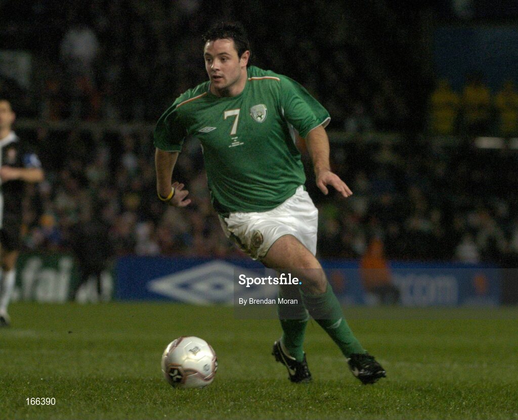 9 February 2005; Andy Reid, Republic of Ireland. International Friendly, Republic of Ireland v Portugal, Lansdowne Road, Dublin. Picture credit; Brendan Moran / SPORTSFILE