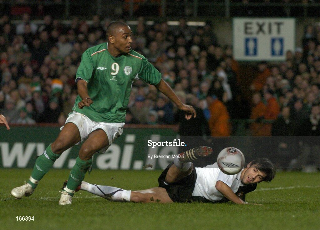 9 February 2005; Clinton Morrison, Republic of Ireland, in action against Paulo Ferriera, Portugal. International Friendly, Republic of Ireland v Portugal, Lansdowne Road, Dublin. Picture credit; Brendan Moran / SPORTSFILE