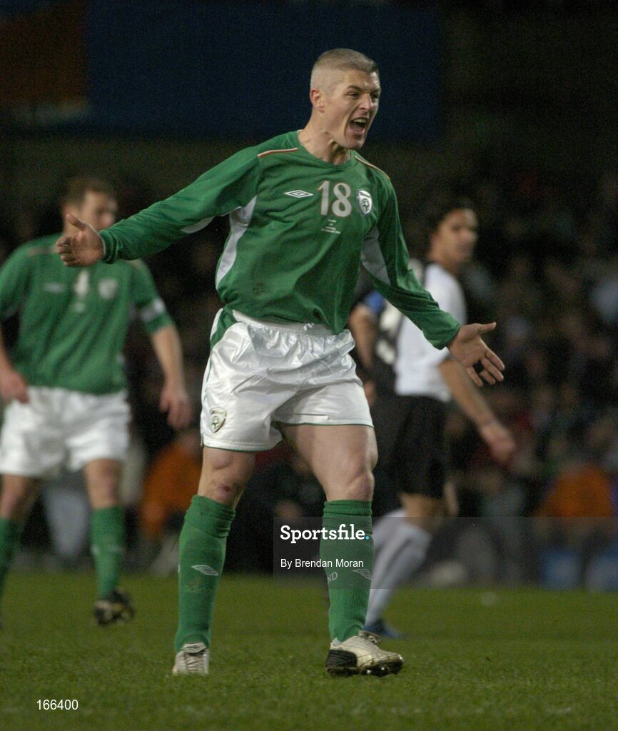 9 February 2005; Graham Kavanagh, Republic of Ireland. International Friendly, Republic of Ireland v Portugal, Lansdowne Road, Dublin. Picture credit; Brendan Moran / SPORTSFILE