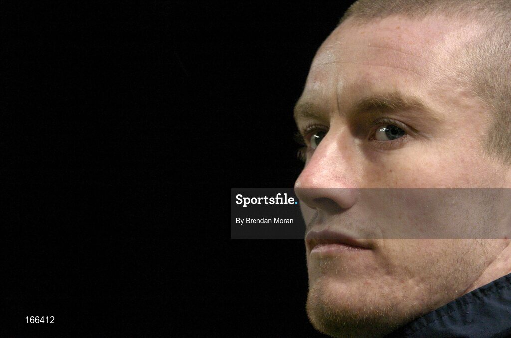 9 February 2005; Stephen Elliott, Republic of Ireland. International Friendly, Republic of Ireland v Portugal, Lansdowne Road, Dublin. Picture credit; Brendan Moran / SPORTSFILE