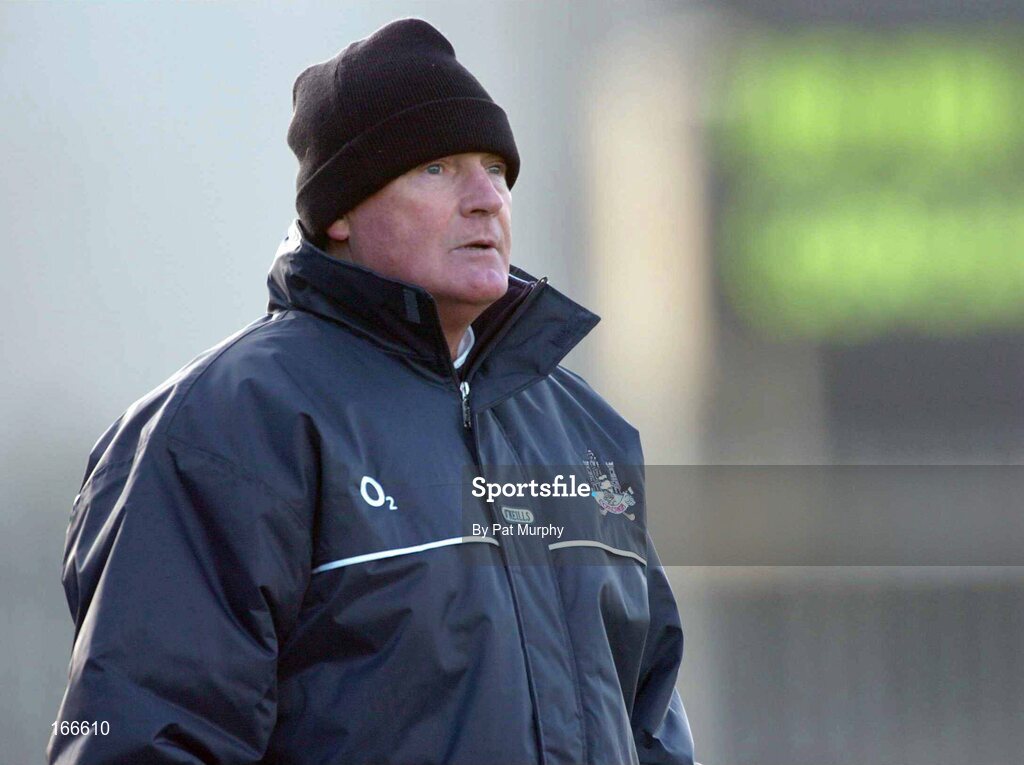 13 February 2005; Cork manager Billy Morgan watches the closing stages of the game. Allianz National Football League, Division 1A, Westmeath v Cork, Cusack Park, Mullingar, Co. Westmeath. Picture credit; Pat Murphy / SPORTSFILE