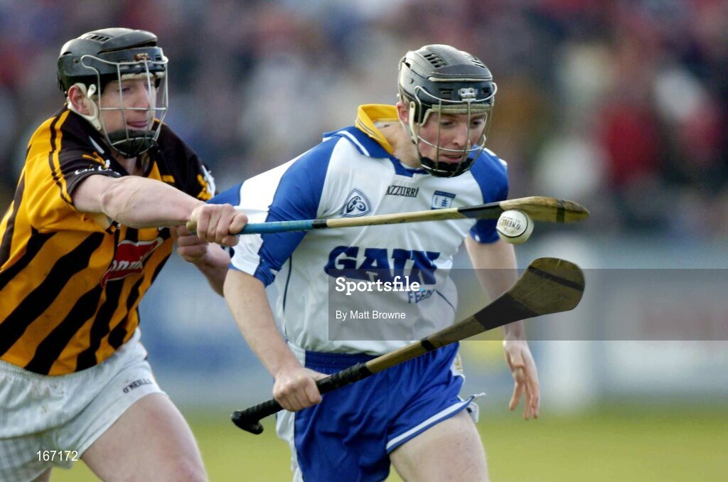 20 February 2005; Paul O'Brien, Waterford, in action against John Tennyson, Kilkenny. 2005 Allianz National Hurling League, Division 1A, Waterford v Kilkenny, Walsh Park, Waterford. Picture credit; Matt Browne / SPORTSFILE