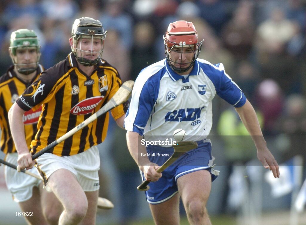20 February 2005; Seamus Prendergast, Waterford, in action against Martin Comerford, Kilkenny. 2005 Allianz National Hurling League, Division 1A, Waterford v Kilkenny, Walsh Park, Waterford. Picture credit; Matt Browne / SPORTSFILE