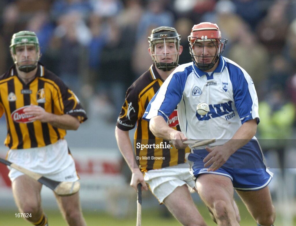 20 February 2005; Seamus Prendergast, Waterford, in action against Martin Comerford, Kilkenny. 2005 Allianz National Hurling League, Division 1A, Waterford v Kilkenny, Walsh Park, Waterford. Picture credit; Matt Browne / SPORTSFILE