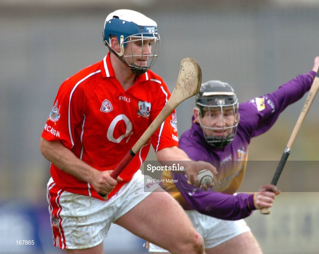 27 February 2005; Garvan McCarthy, Cork, in action against Eoin Quigley, Wexford. Allianz National Hurling League, Division 1B, Wexford v Cork, Wexford Park, Wexford. Picture credit; David Maher / SPORTSFILE