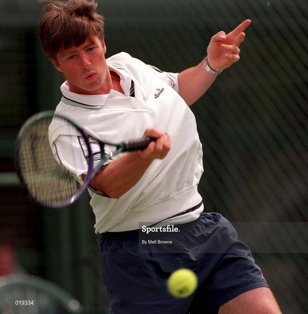5 June 1998; Owen Casey in action during his Men's Singles Quarter-Final match again Michael Hill during the ITF Futures Event at Riverview Tennis Club in Clonskeagh, Dublin. Photo by Matt Browne/Sportsfile