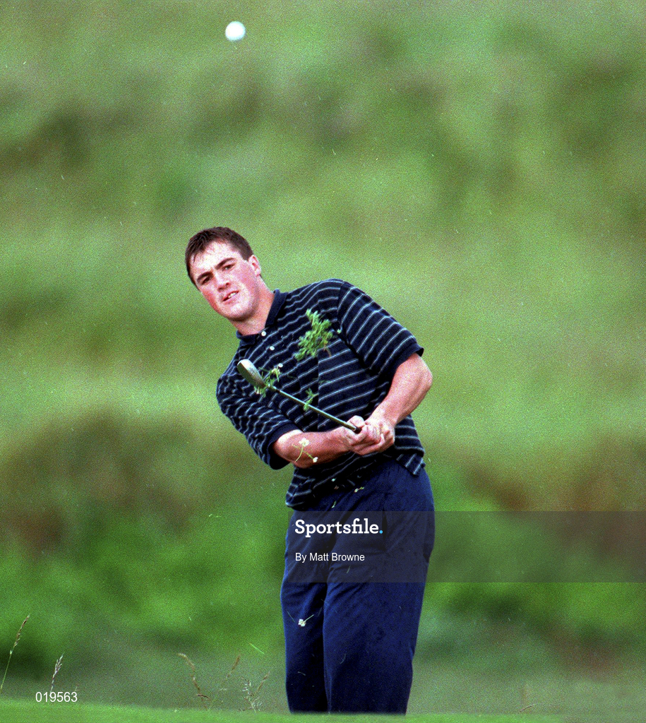 13 June 1998; Tim Rice pitches onto the 11th green during the Irish Amateur Close Golf Championship, sponsored by Bank of Ireland, at The Island Golf Club in Donabate, Dublin. Photo by Matt Browne/Sportsfile