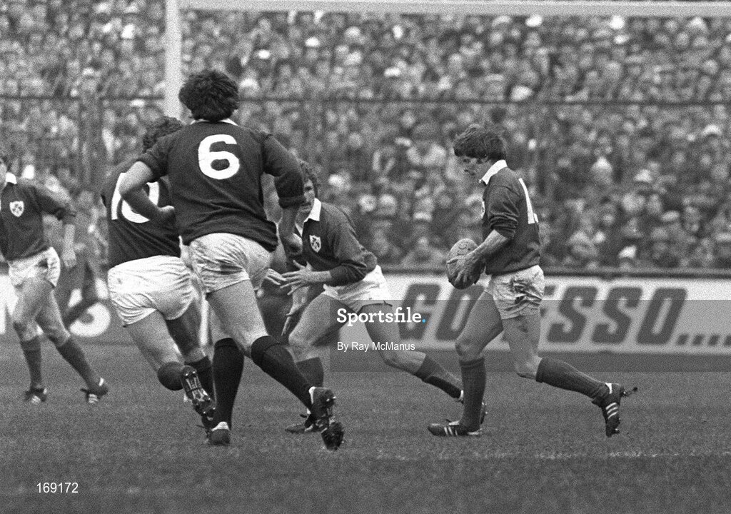 20 February 1982; Ollie Campbell, Ireland. Five Nations Rugby Championship, Ireland v Scotland, Lansdowne Road, Dublin. Picture credit; Ray McManus / SPORTSFILE
