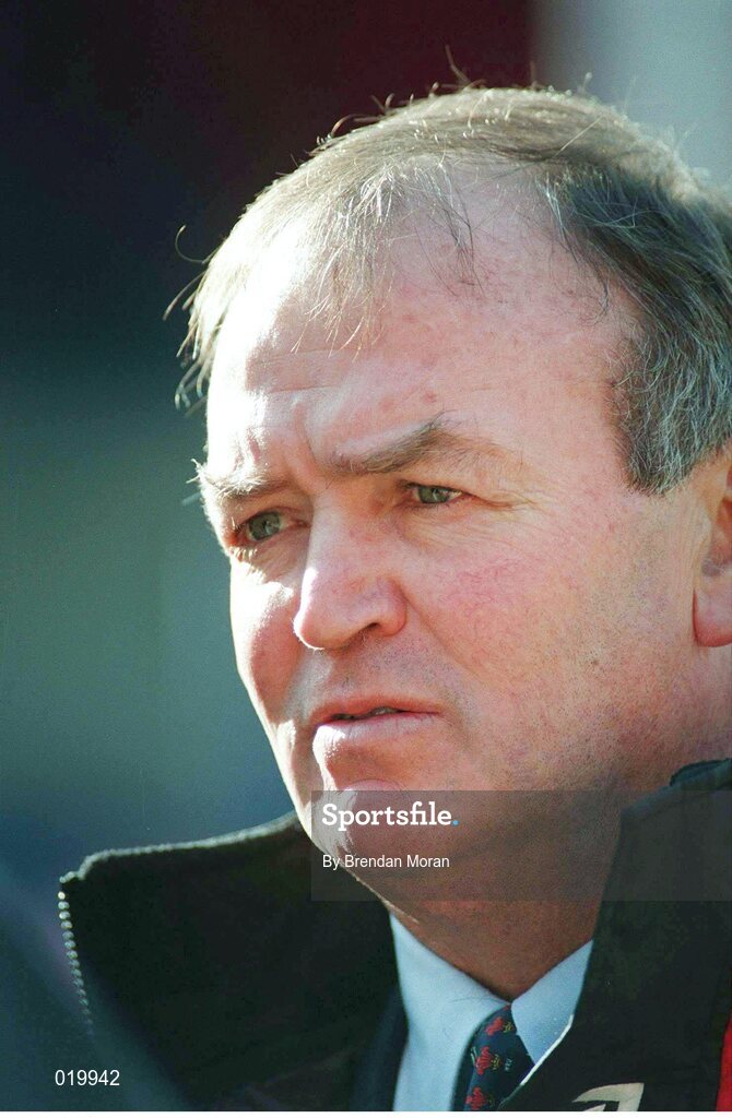 20 February 1999; Wales rugby coach Graham Henry. Five Nations Rugby Championship, Ireland v Wales, Wembley Stadium, London, England. Picture credit: Brendan Moran / SPORTSFILE