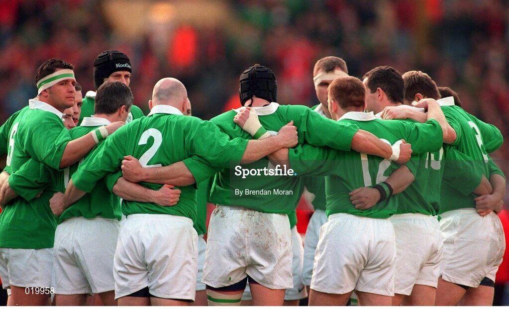 20 February 1999; Ireland Rugby team. Five Nations Rugby Championship, Ireland v Wales, Wembley Stadium, London, England. Picture credit: Brendan Moran / SPORTSFILE