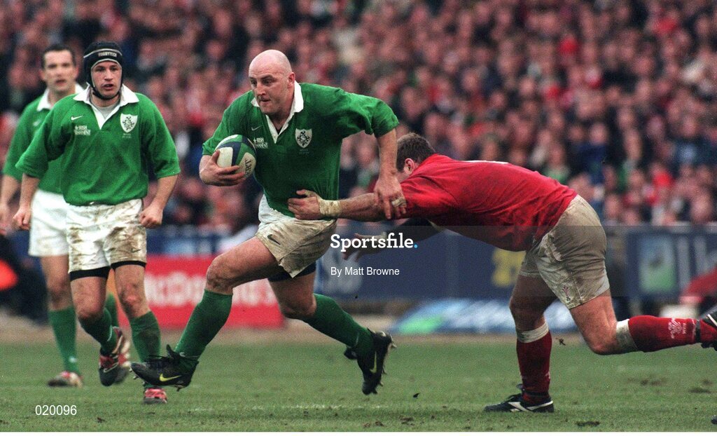 20 February 1999; Keith Wood, Ireland, in action against Scott Quinnell, Wales. Five Nations Rugby Championship, Ireland v Wales, Wembley Stadium, London, England. Picture credit: Matt Browne / SPORTSFILE
