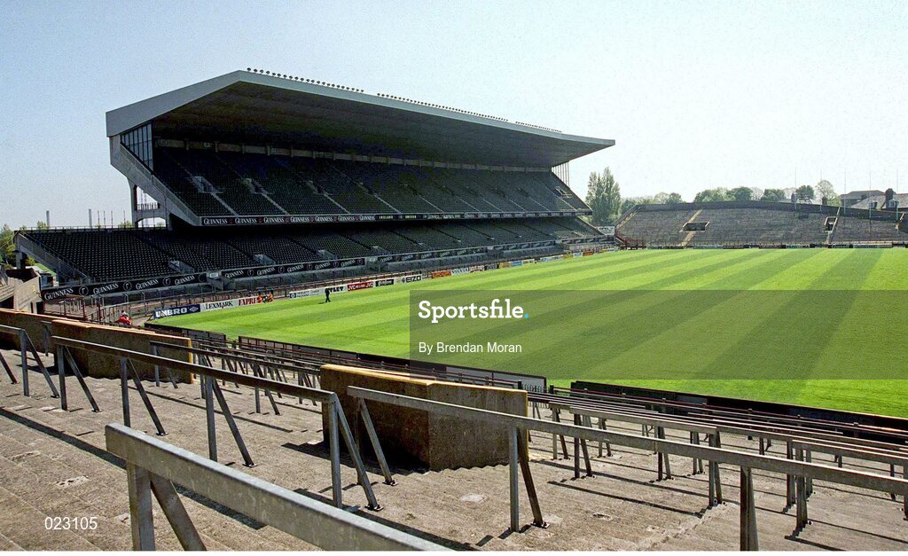 28 April 1999; Lansdowne Road Stadium, Dublin. Picture credit: Brendan Moran / SPORTSFILE