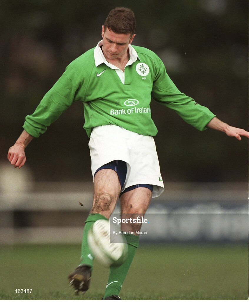 5 March 1999; Geordon Murphy, Ireland U21. Bank of Ireland U21 Rugby International, Ireland U21 v England U21, Templeville Road, Dublin. Picture credit: Brendan Moran / SPORTSFILE
