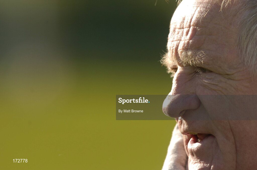 5 March 2005; Willie Carley, Wicklow, manager. Allianz National Hurling League, Division 2B, Wicklow v Meath, Pearse Park, Arklow, Co. Wicklow. Picture credit; Matt Browne / SPORTSFILE