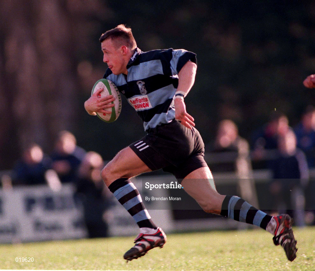 13 February 1999; Andrew Thompson of Shannon RFC during the AIB All-Ireland League Division 1 match between St Mary's College and Shannon RFC at Templeville Road in Dublin. Photo by Brendan Moran/Sportsfile