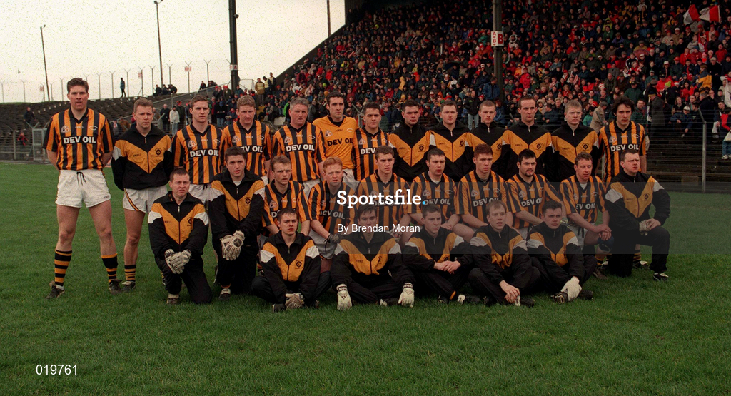 21 February 1999; The Crossmaglen Rangers team ahead of the AIB All-Ireland Senior Club Football Championship Semi-Final match between Crossmaglen Rangers and Éire Og at Páirc Tailteann in Navan, Meath. Photo by Brendan Moran/Sportsfile