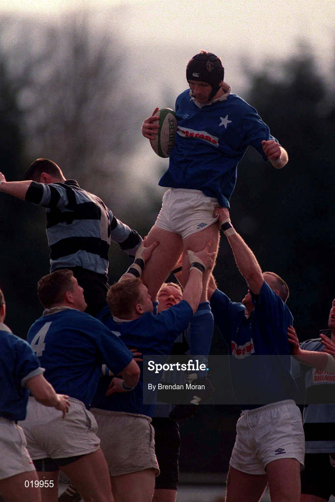 13 February 1999; Ian Bloomer of St Mary's College during the AIB All-Ireland League Division 1 match between St Mary's College and Shannon RFC at Templeville Road in Dublin. Photo by Brendan Moran/Sportsfile