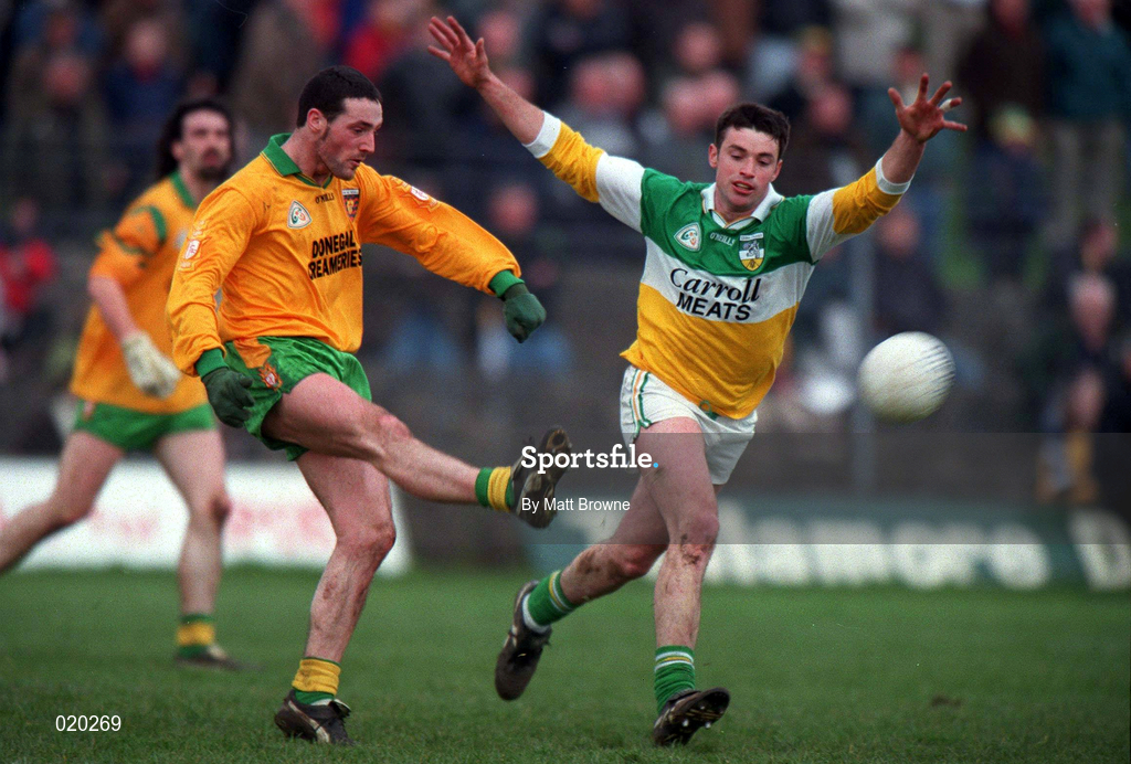 14 March 1999; Ollie Reid of Donegal in action against Sean Grennan of Offaly during the Church and General National Football League Division 1 match between Offaly and Donegal at O'Connor Park in Tullamore, Offaly. Photo by Matt Browne/Sportsfile