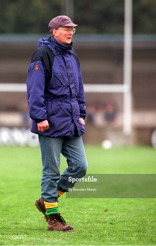 14 February 1999; Leitrim manager Peter McGinnity during the Church & General National Football League Division 1 match between Dublin and Leitrim at Parnell Park in Dublin. Photo by Brendan Moran/Sportsfile