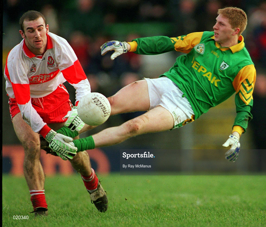 28 Feburary 1999; Raymond Magee of Meath in action against David O'Neill of Derry during the Church and General National Football League Division 1 match between Meath and Derry at Páirc Tailteann in Navan, Meath. Photo by Ray McManus/Sportsfile