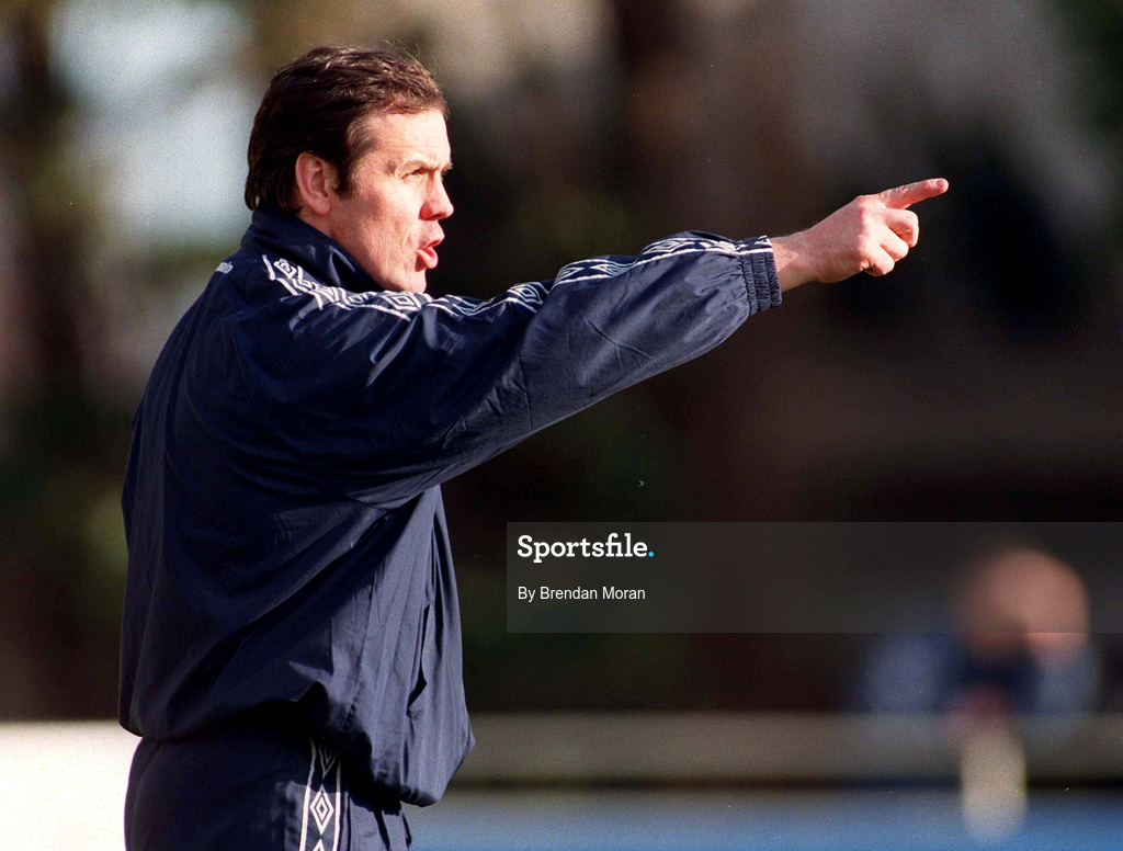 13 February 1999; St Mary's College coach Steve Hennessy during the AIB All-Ireland League Division 1 match between St Mary's College and Shannon RFC at Templeville Road in Dublin. Photo by Brendan Moran/Sportsfile