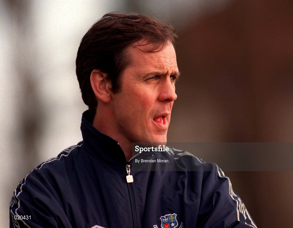 13 February 1999; St Mary's College coach Steve Hennessy during the AIB All-Ireland League Division 1 match between St Mary's College and Shannon RFC at Templeville Road in Dublin. Photo by Brendan Moran/Sportsfile