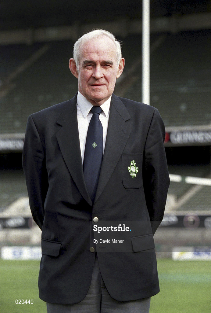 25 February 1998; IRFU Executive Officer Tom Kavanagh at Lansdowne Road in Dublin. Photo by David Maher/Sportsfile
